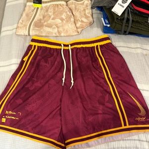 Nike Basketball DNA+ Floral Shorts